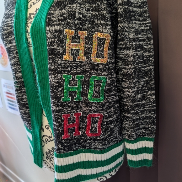 🖤 Women's Heather and Green Festive Christmas Cardigan - Picture 3 of 5